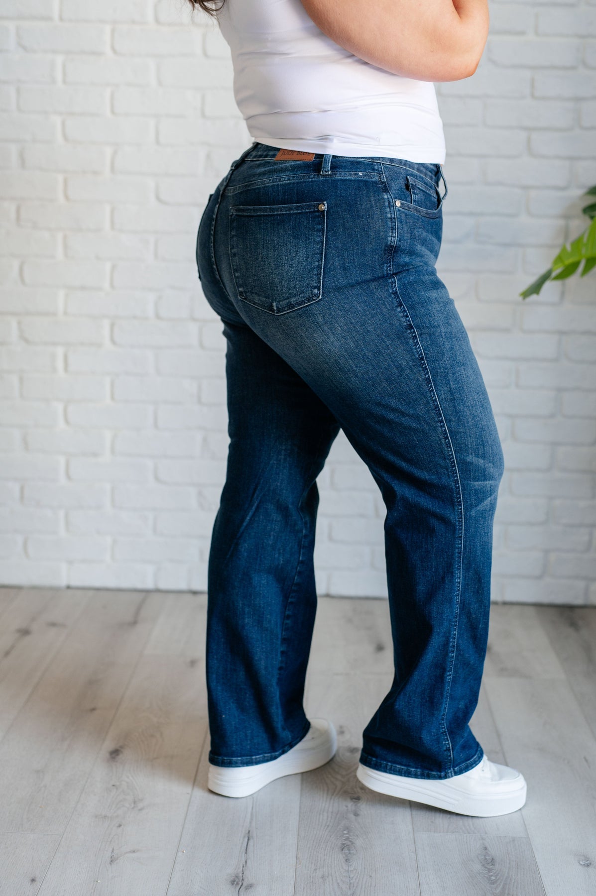 Judy Blue Tummy Control Straight Jeans