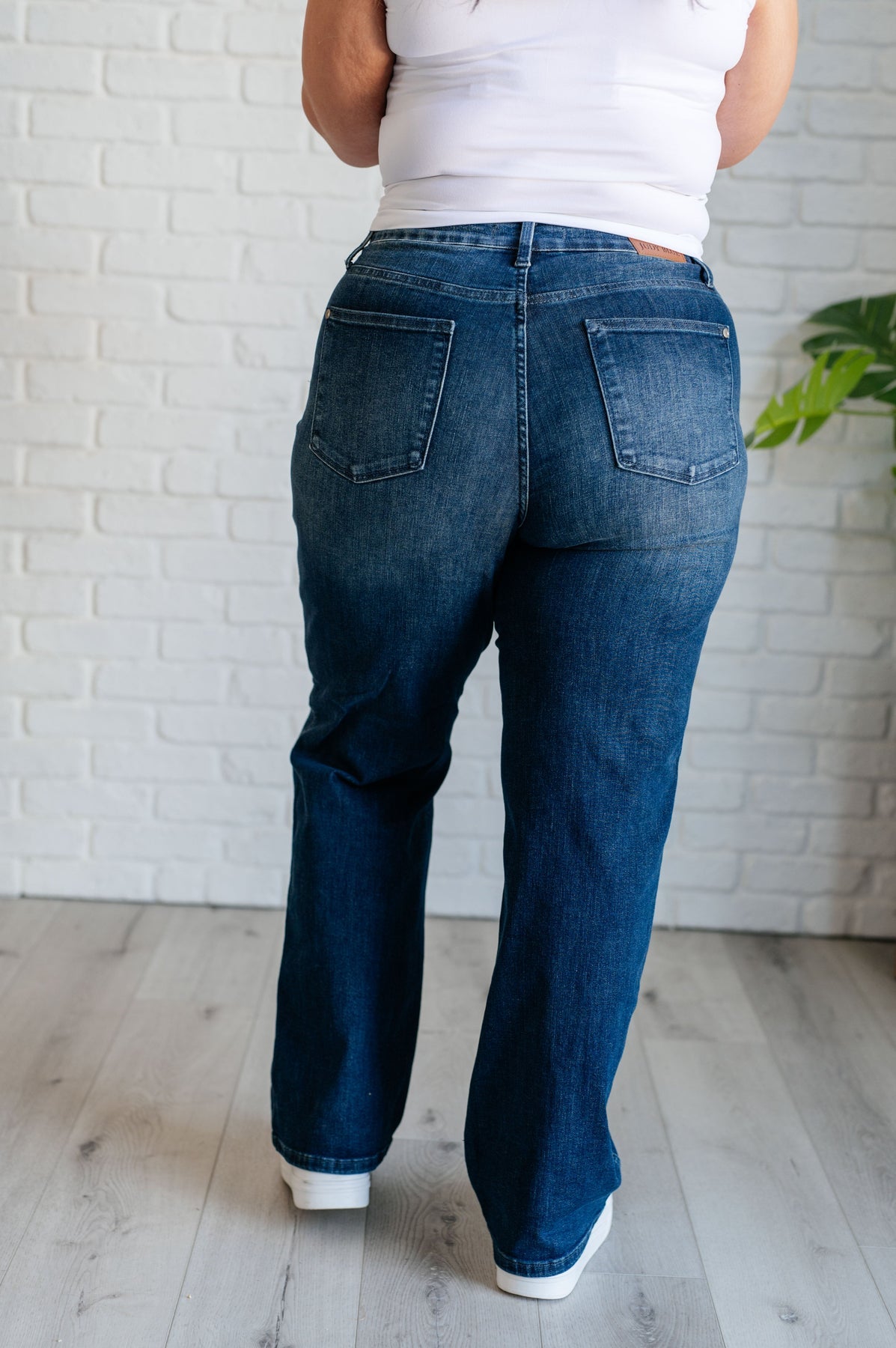 Judy Blue Tummy Control Straight Jeans