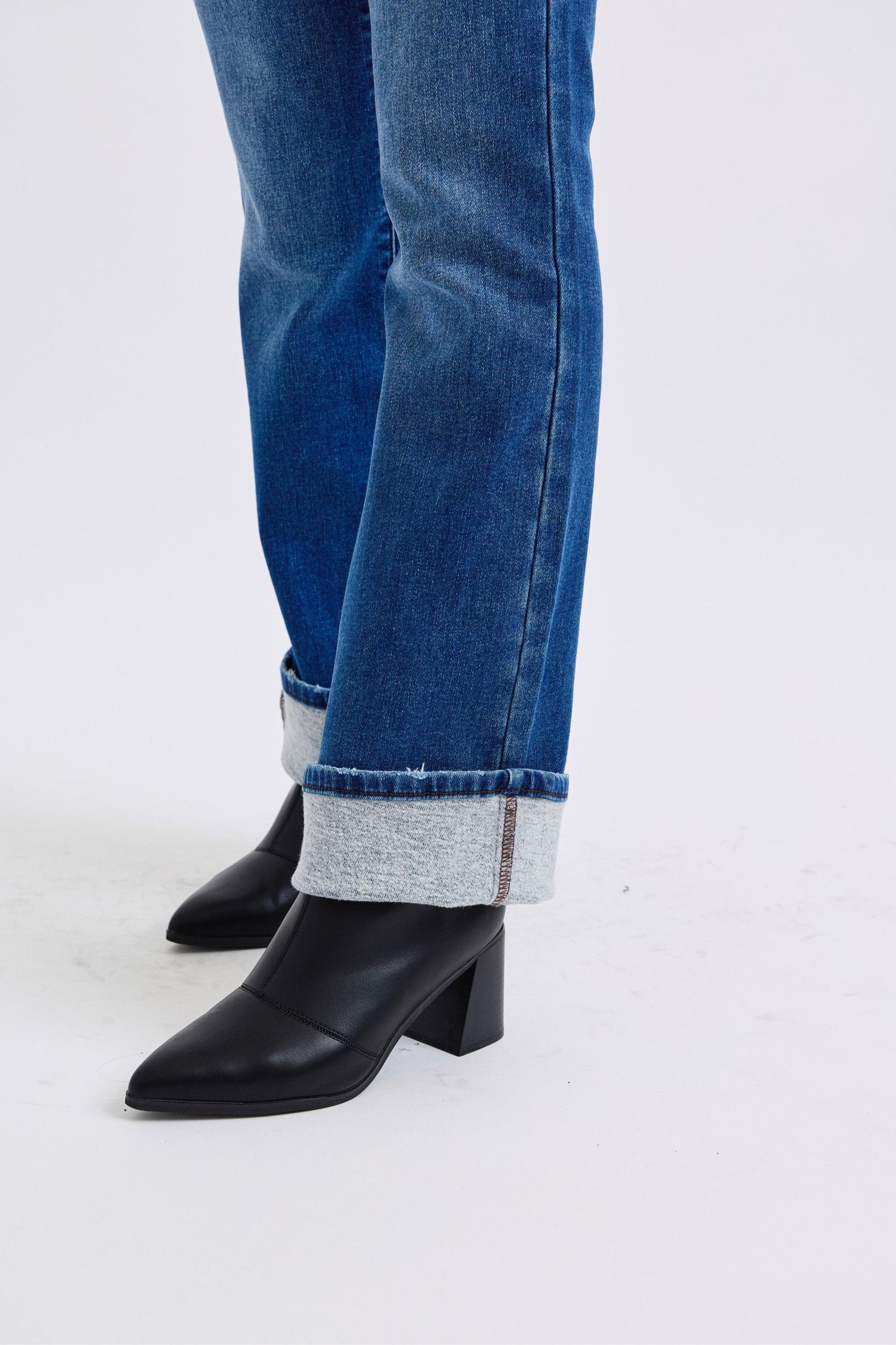 Judy Blue Paula Mid-Rise Bootcut Jeans with Thermal Lining