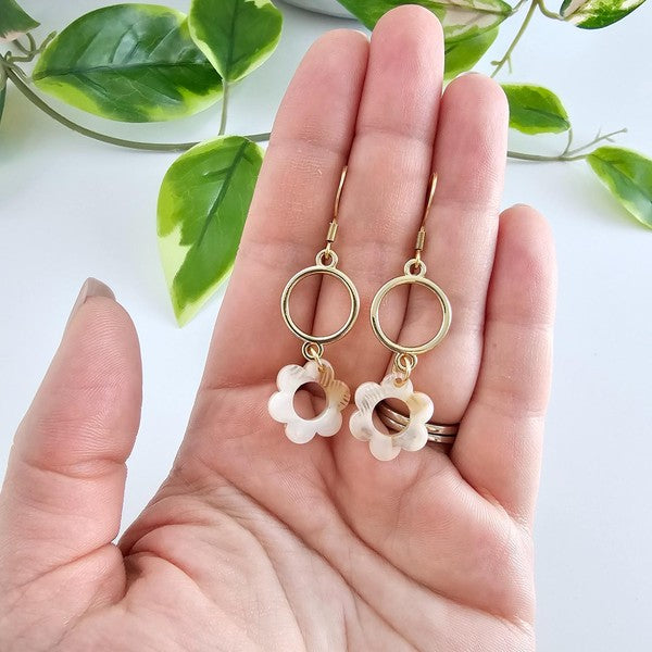 Poppy Earrings - Cream