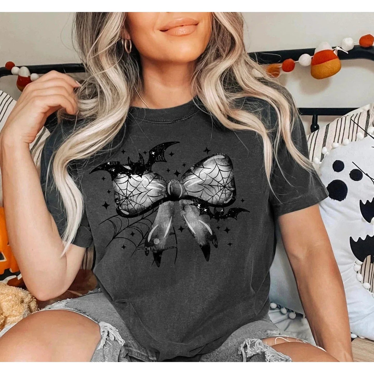 Batty Web Bow Graphic Tee