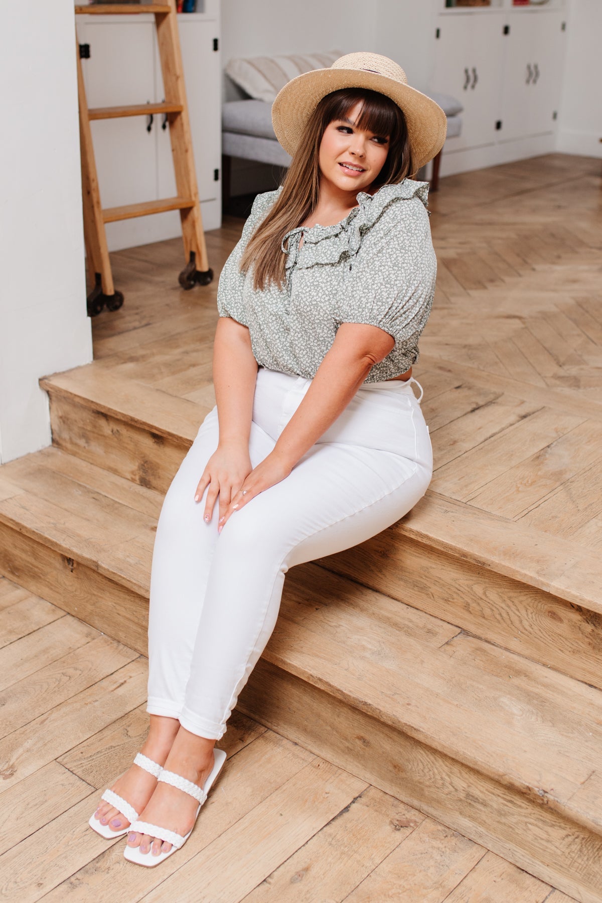 Golden Hour Cropped Blouse in Sage