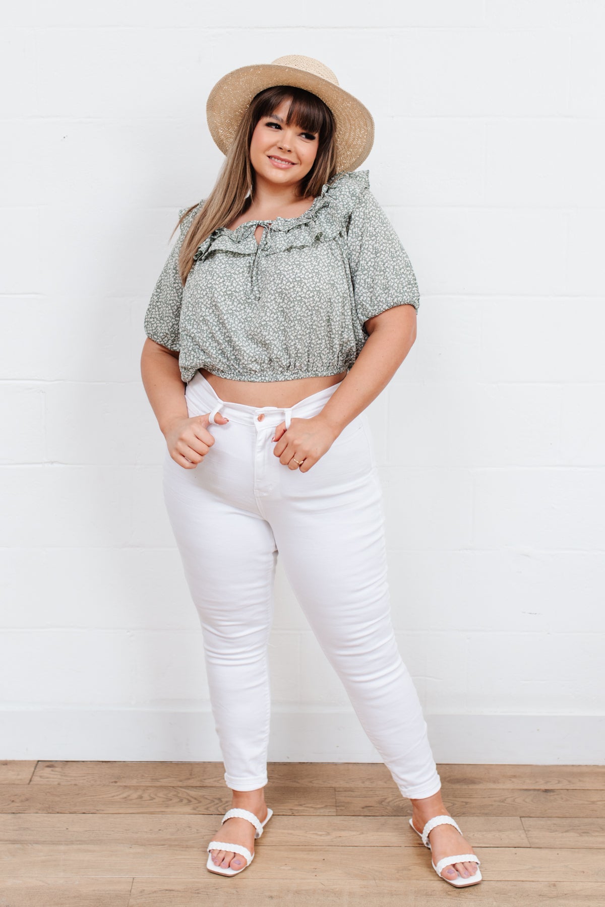 Golden Hour Cropped Blouse in Sage