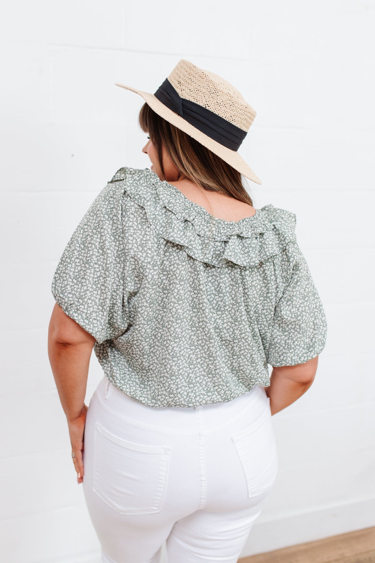 Golden Hour Cropped Blouse in Sage