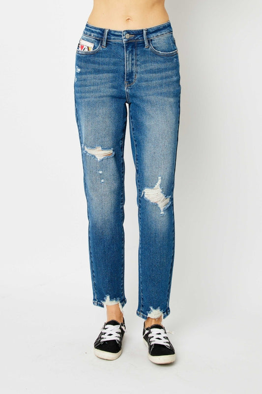 Judy Blue Queen of Hearts Distressed Slim Jeans