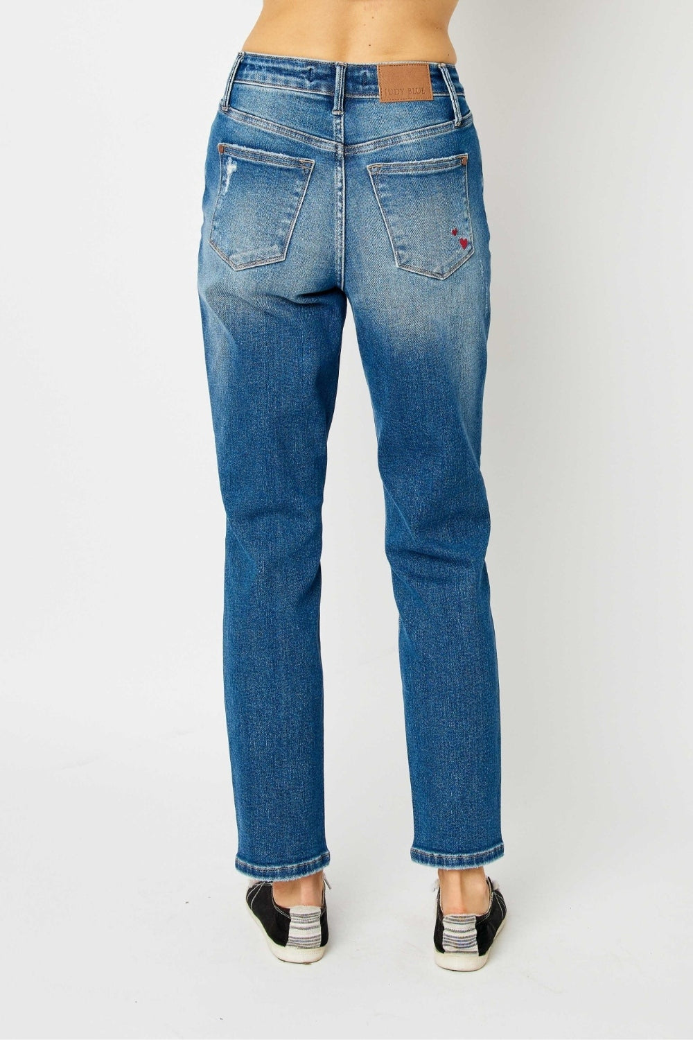 Judy Blue Queen of Hearts Distressed Slim Jeans