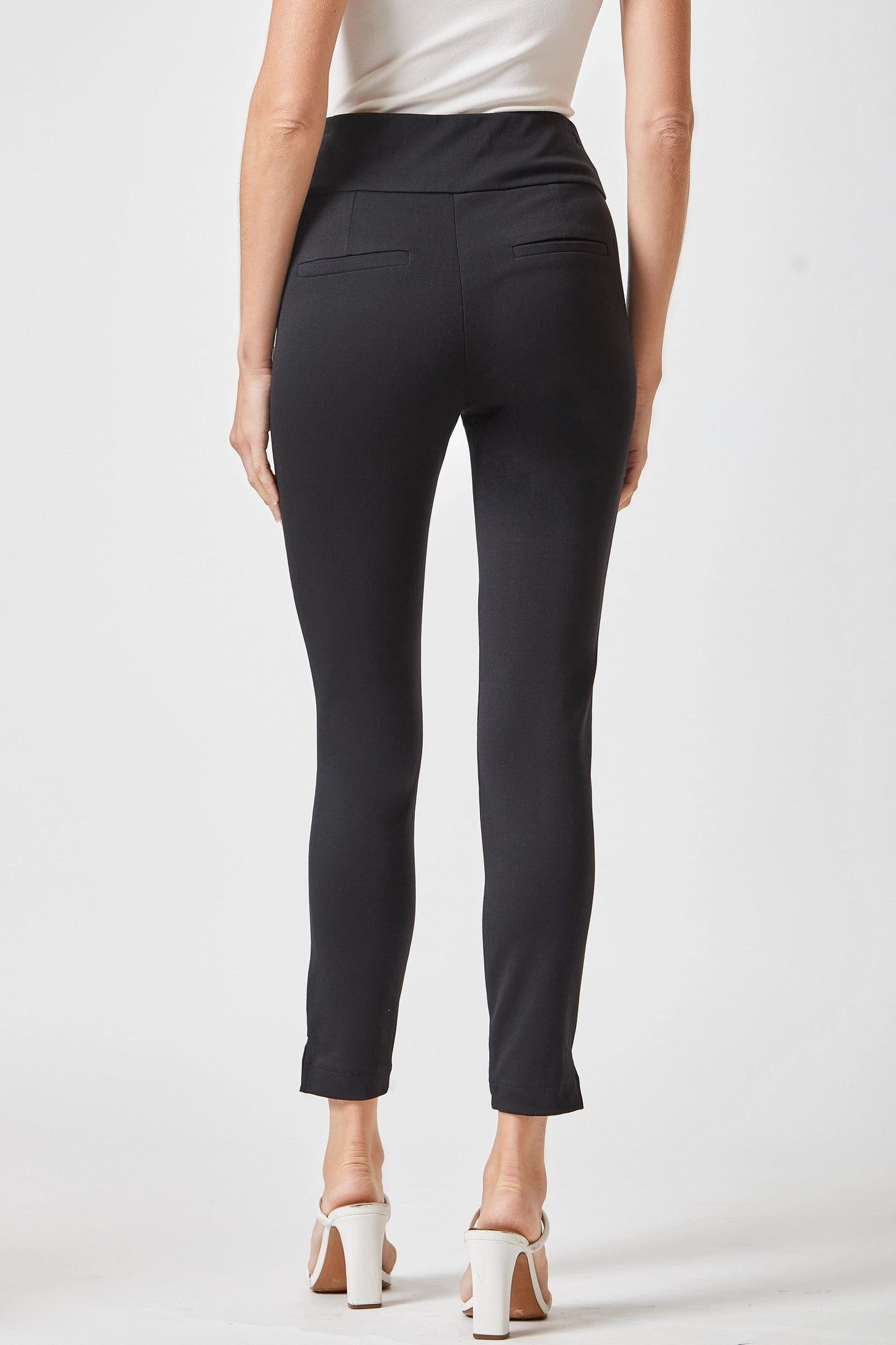 Magic Skinny Pants in Twelve Colors