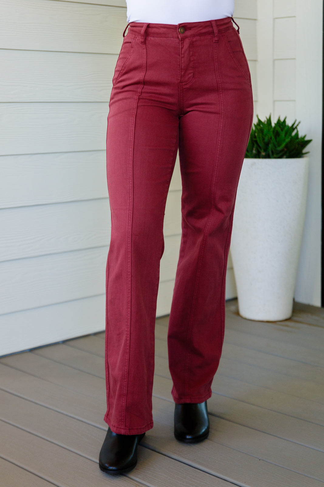 Judy Blue Phoebe High Rise Front Seam Straight Jeans - Burgundy